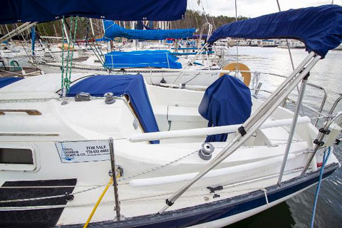 Hunter 27 Cherubini, 1983 sailboat
