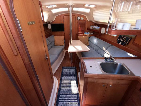 Hunter 310, 1997 sailboat