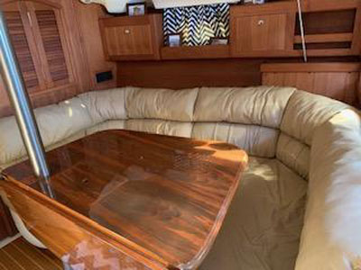 Hunter 380, 2002 sailboat