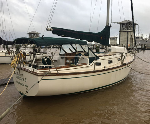 Island Packet 31, 1984 sailboat