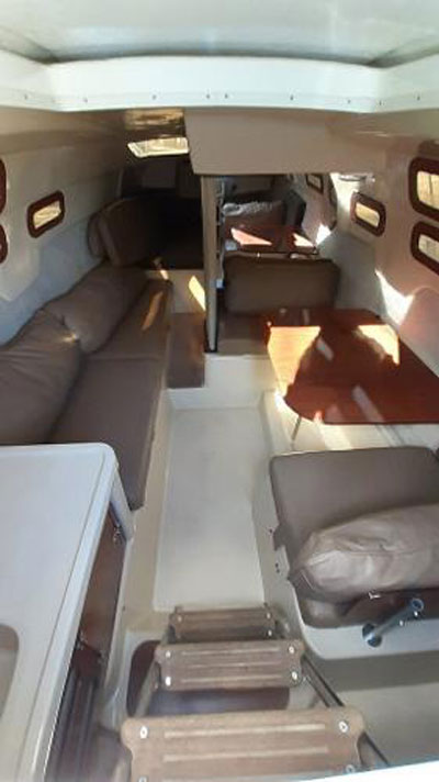 MacGregor 26M, 2007 sailboat