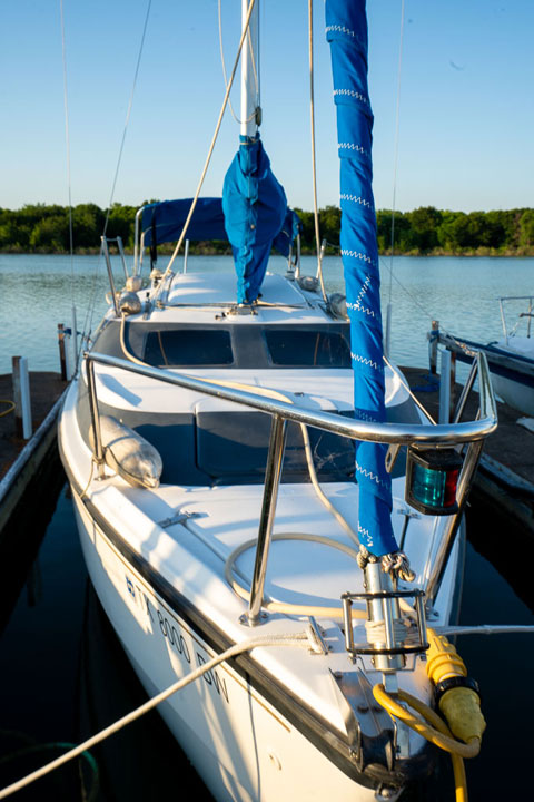 MacGregor 26M, 2012 sailboat