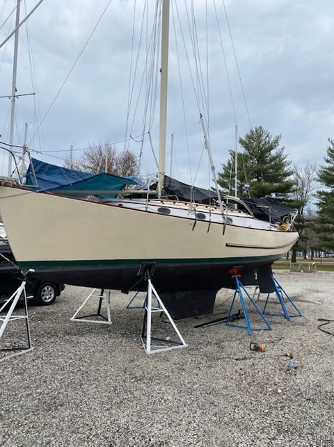 Mystic 30, 1980, Carlyle, Illinois sailboat