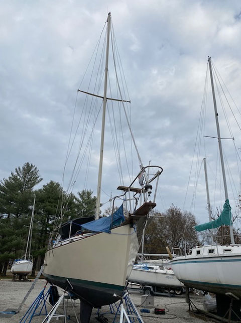Mystic 30, 1980, Carlyle, Illinois sailboat