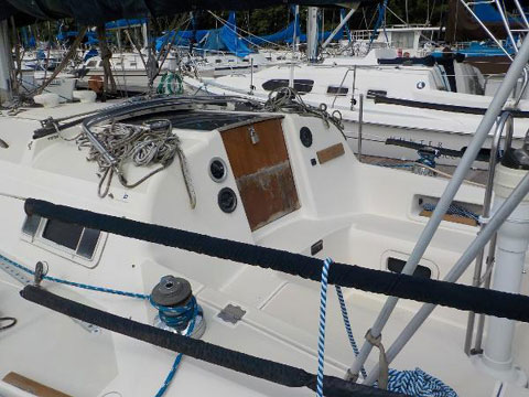 Pearson 31-2, 1988 sailboat