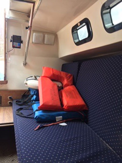 Rhodes 22, 1992 sailboat