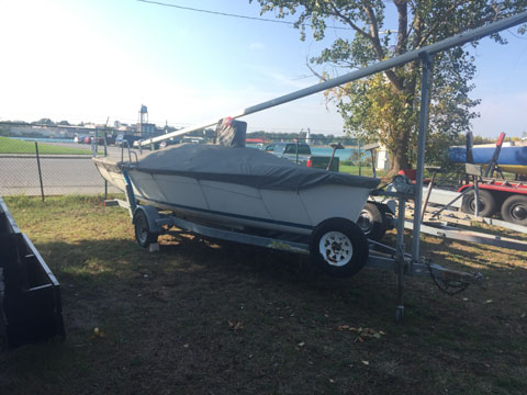 Ultimate 20, 2000 sailboat