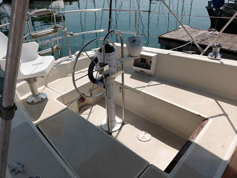 Watkins 29, 1985 sailboat