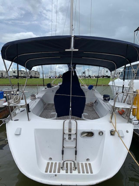 Beneteau Oceanis 350, 1989 sailboat