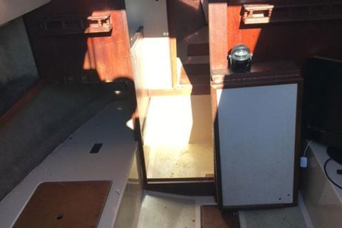 Cal 24, 1985 sailboat