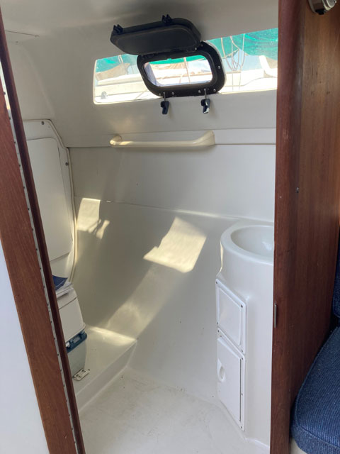 Catalina 250 WB, 1995 sailboat