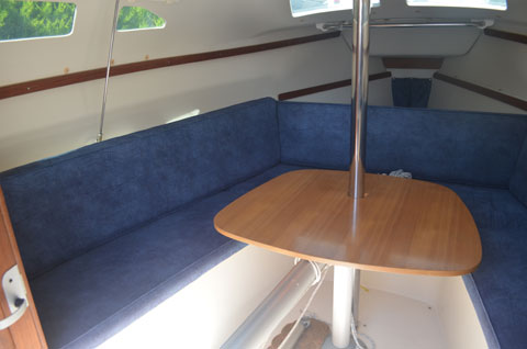 Catalina 250, 2001 sailboat