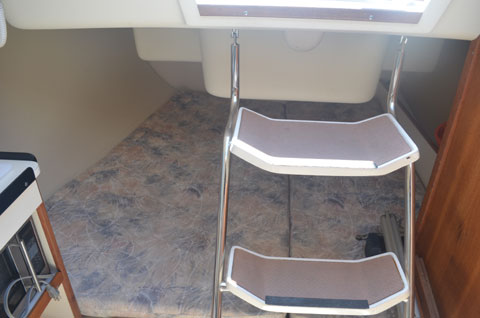Catalina 250, 2001 sailboat