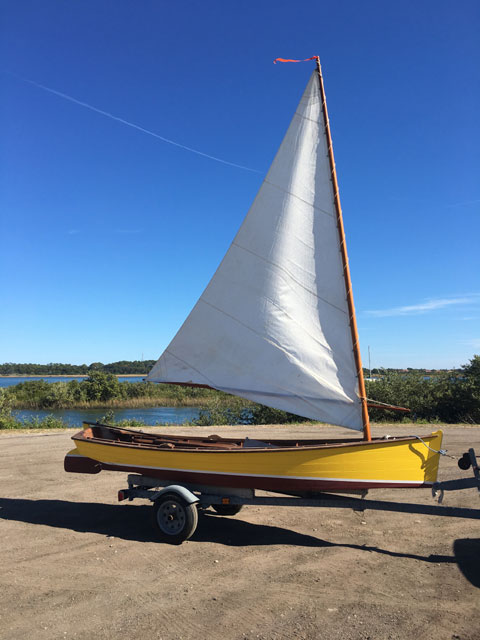 Chesapeake Bay Crabbing Skiff, 2003 sailboat