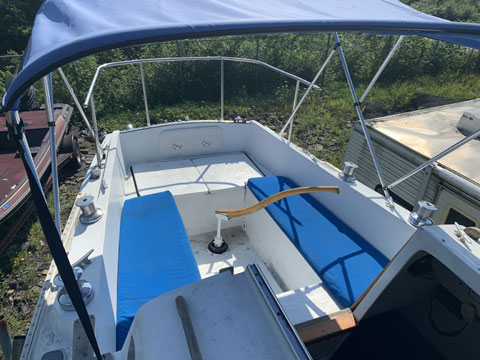 Columbia 28, 1969 sailboat