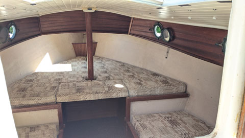 Compac 19, 1982 sailboat