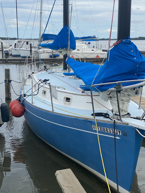 Freedom 33 Cat Ketch sailboat