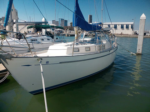 Hallberg-Rassy Rasmus 35, 1974 sailboat