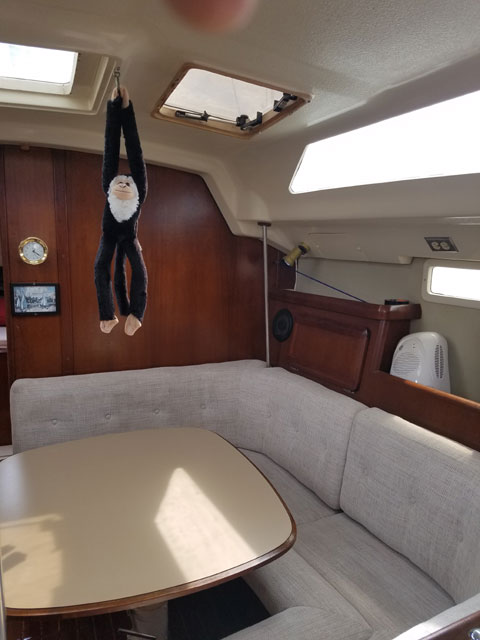 Hunter 33.5, 1993 sailboat