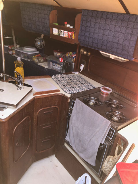 Irwin 34 Citation, 1983 sailboat