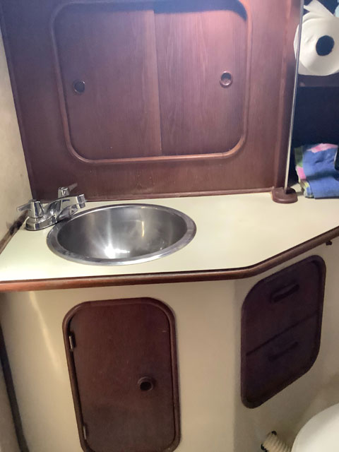 Irwin 34 Citation, 1983 sailboat