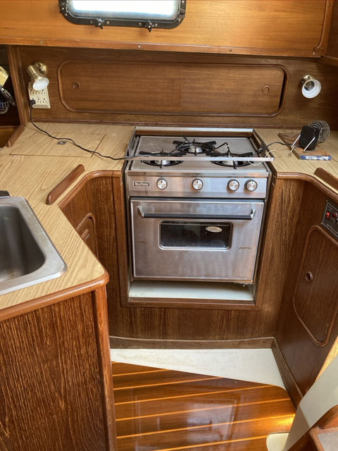 Irwin 34, 1983, Tulsa, Oklahoma sailboat