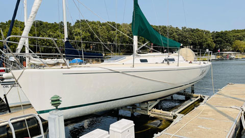 J-105, 1998 sailboat