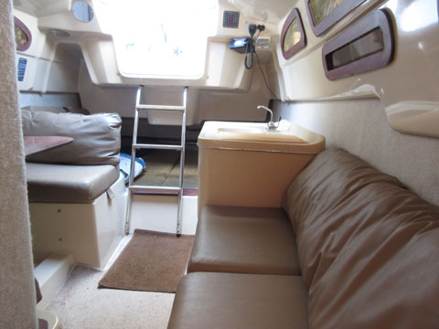 MacGregor 26M, 2005 sailboat