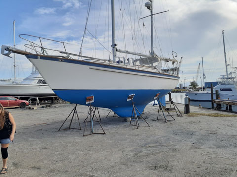 Pearson 365 ketch, 1980 sailboat