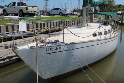 Ranger 33, 1975 sailboat
