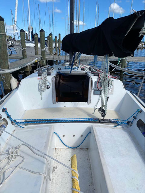 Santa Cruz 27, 1977 sailboat