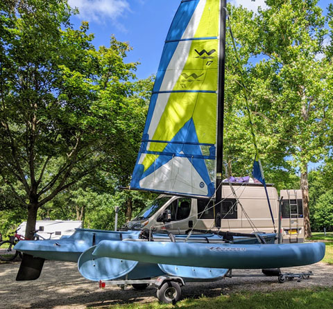 Windrider 17, 2002 sailboat