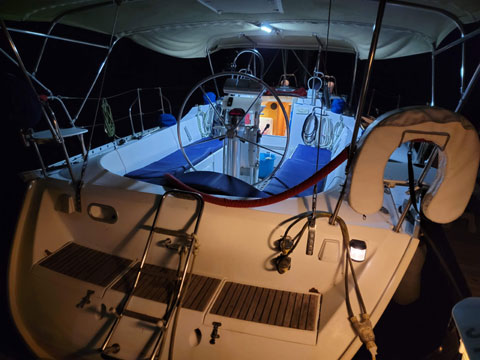 Beneteau Oceanis 390, 1990 sailboat