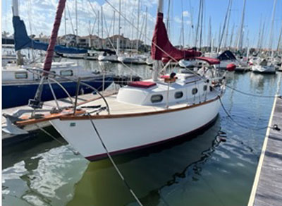 Cape Dory 28, 1976 sailboat