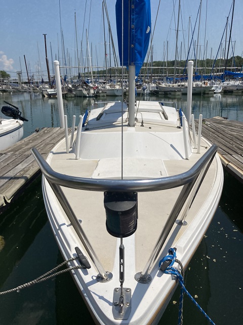 Catalina 22, 1985 sailboat
