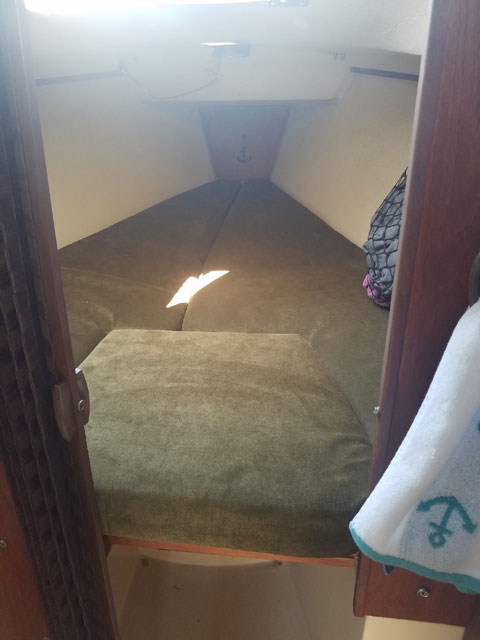 Catalina 25, 1983 sailboat