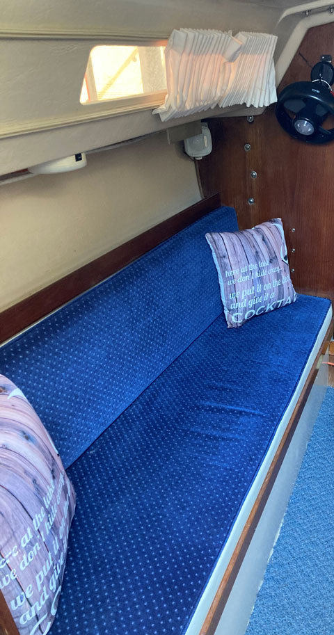 Catalina 25, 1986 sailboat