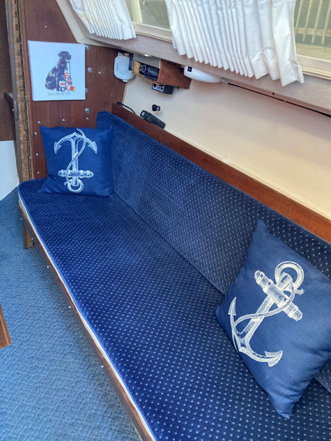 Catalina 25, 1986 sailboat