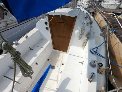 C&C 25, 1974 sailboat