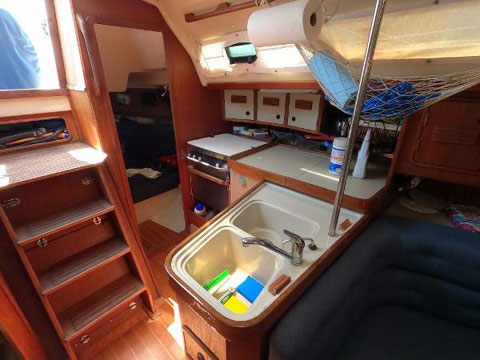 C&C 34, 1990 sailboat