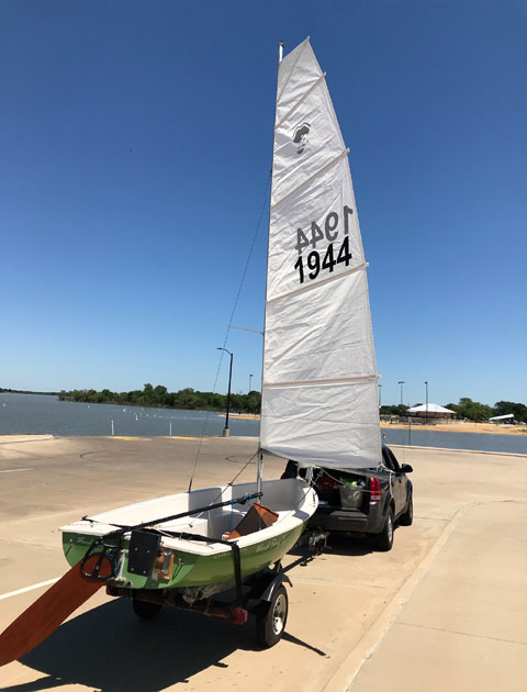 Chrysler 13 ft Pirateer sailboat