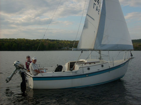Com Pac 19/II, 1986 sailboat