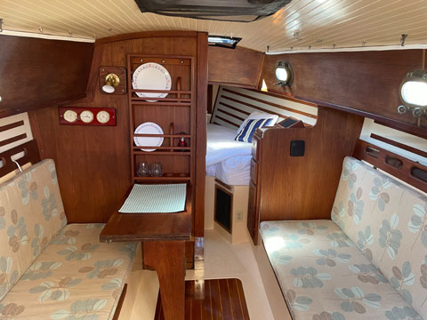 Compac 27/2, 1986 sailboat