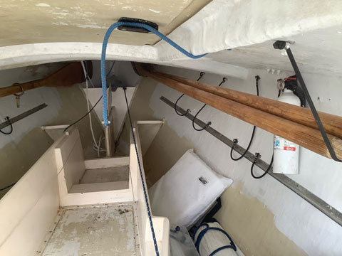Dovekie by Eddy and Duff, 1984 sailboat