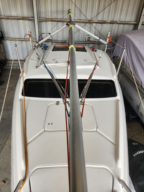 Hunter 240, 2000 sailboat