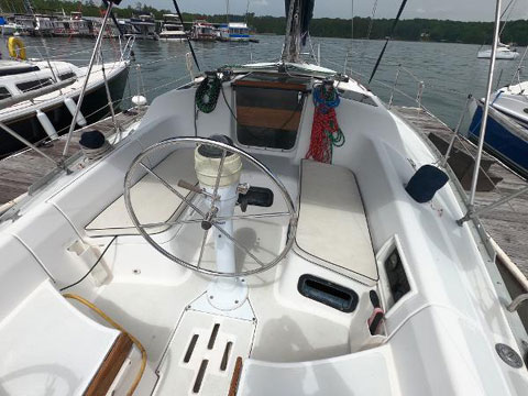 Hunter 30T, 1993 sailboat