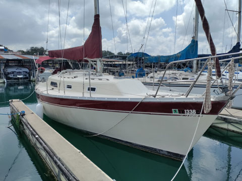 Irwin Citation 31, 1983 sailboat