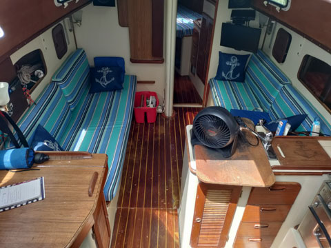 Irwin Citation 31, 1983 sailboat