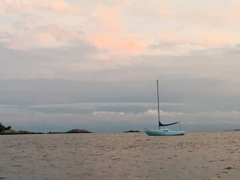 Islander Bahama 24, 1966 sailboat