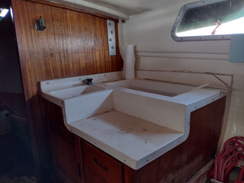 Islander Bahama 24, 1966 sailboat